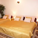 Balaton Art Ferienhaus Balatonszárszó