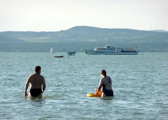 Balaton Art Дом отдыха Балатонсемеш
